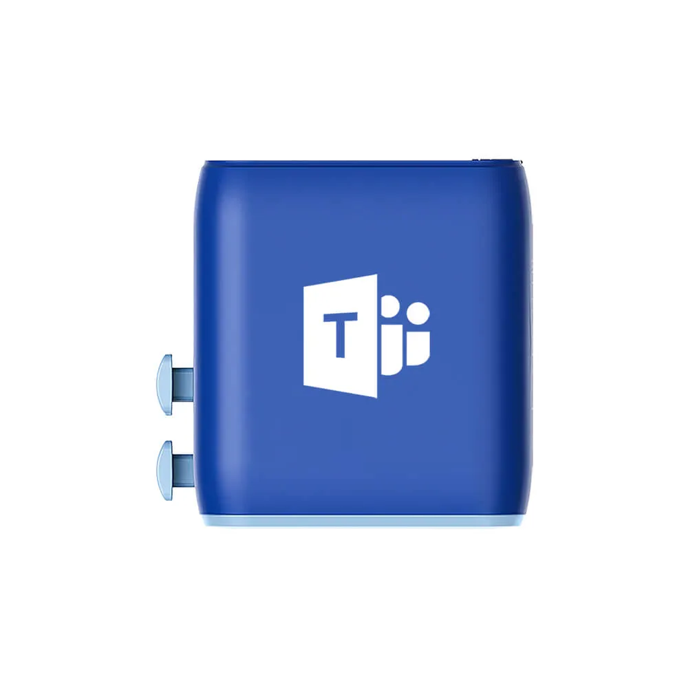 Universal Travel Adapter with USB-C Fast Charging - 45W - product view 2