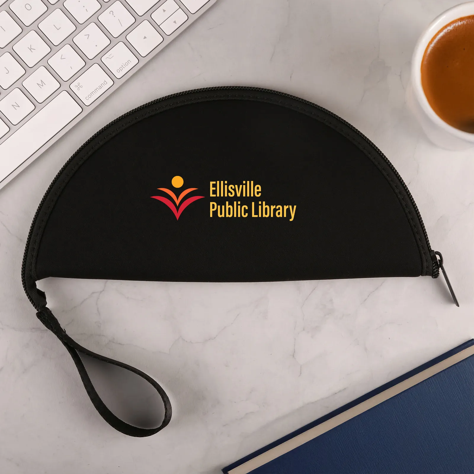 Mouse Pad Pouch with Zippered Storage - 9.1 in