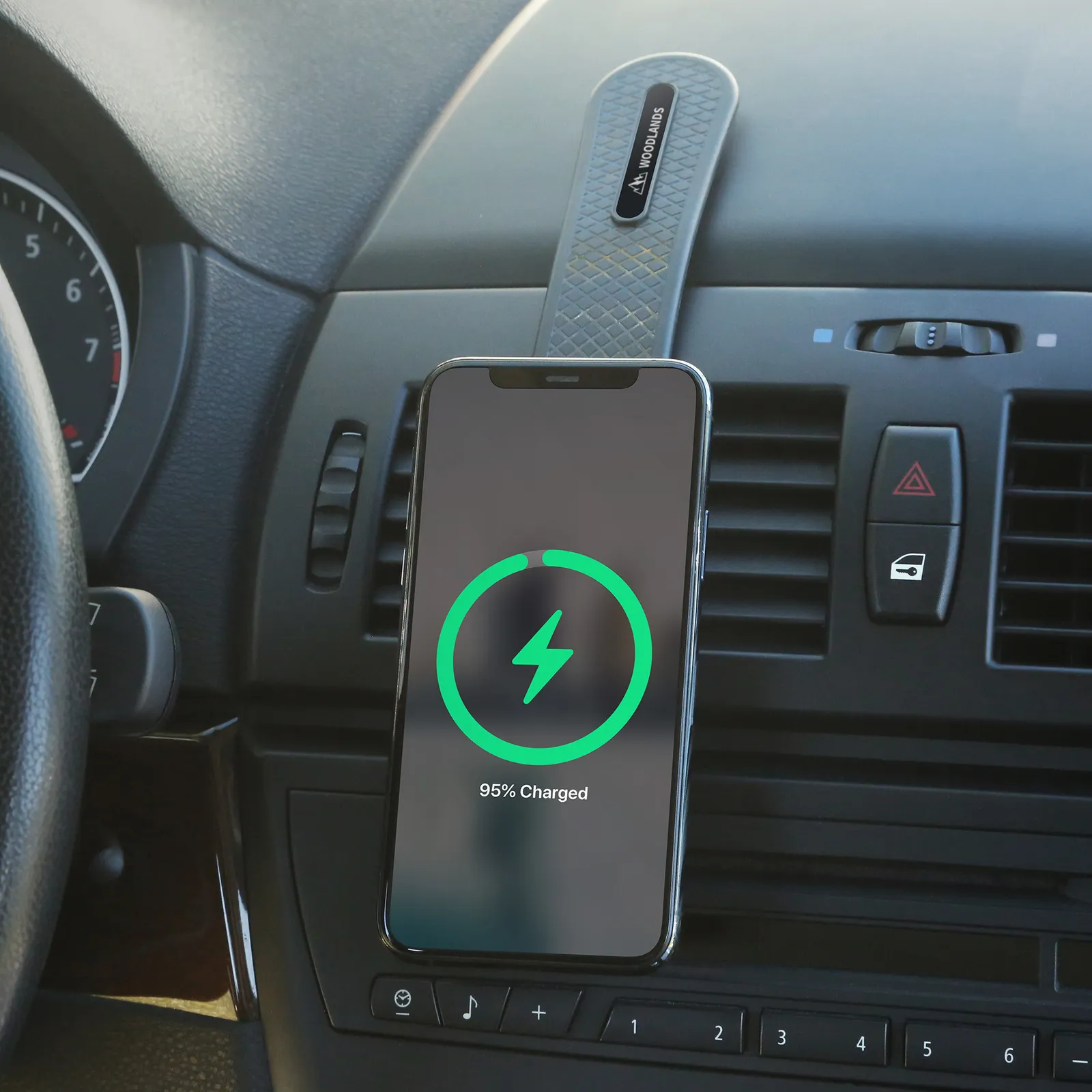 Wireless Charger Flexible Magnetic Mount - 8.75 in - product view 4