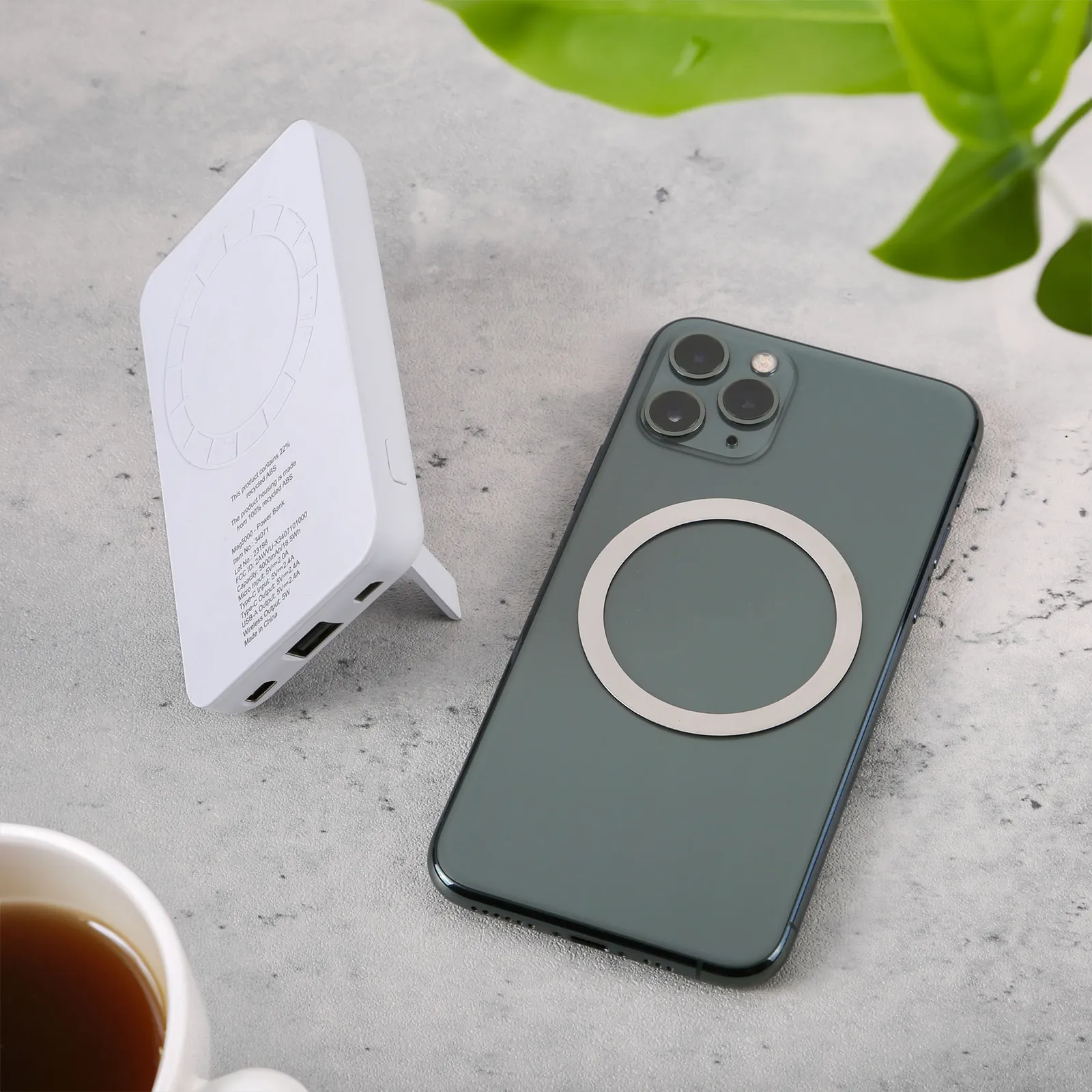 Power Bank Wireless Magnetic with Stand - 5000 mAh - product view 4