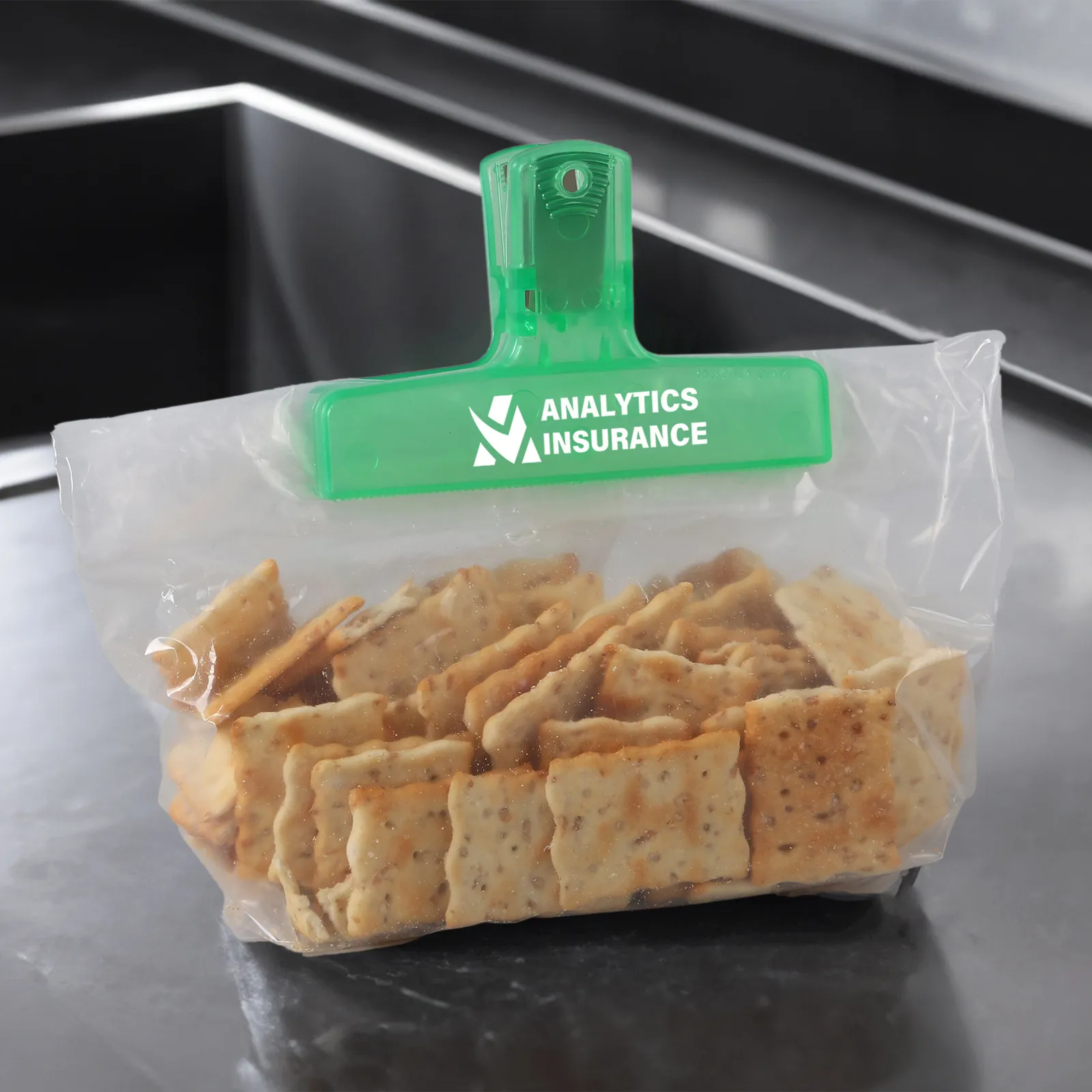 Plastic Bag Clip with Gripper Teeth - 4 in