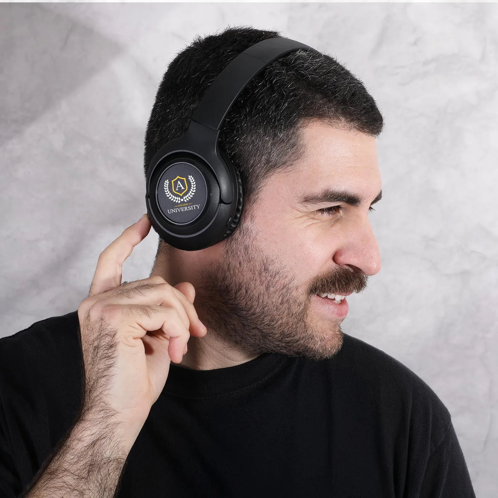Wireless Headphones with Built-In Microphone - product view 5