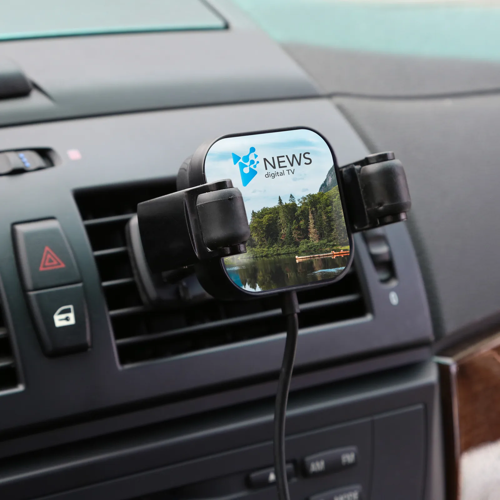Wireless Charging Car Phone Dock Mount - 3.5 x 2.5 in - product view 3