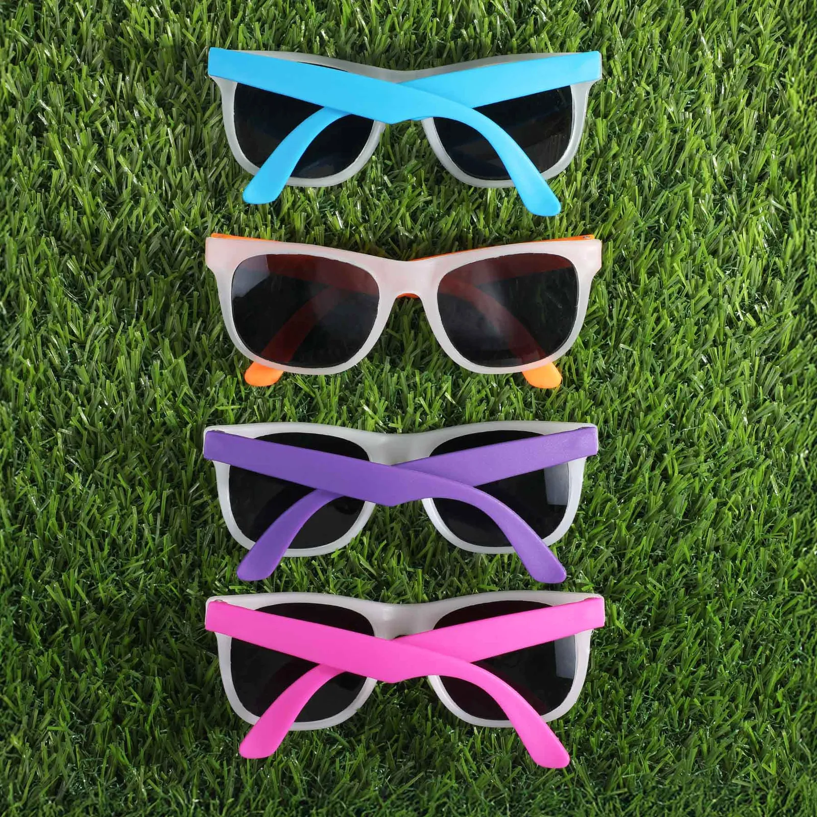 Youth Sunglasses Color Changing UV Activated - 5 1/4 in - blank view 22