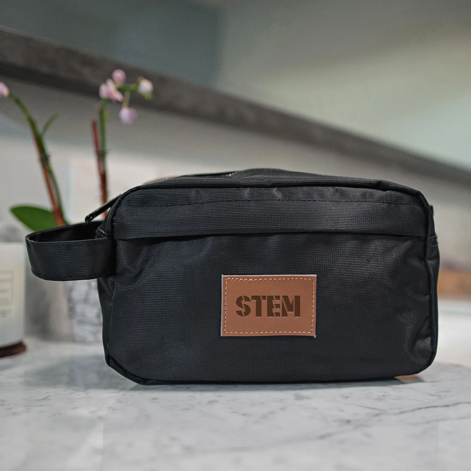 Dopp Kit Cotton Exterior Zippered Pocket - 6 x 9.5 x 5 in - product view 2