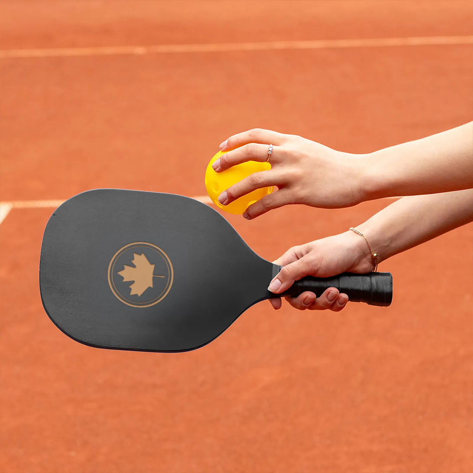 Pickleball Paddle Set Regulation Size with Case - 15.75 x 7.4 in - product view 1