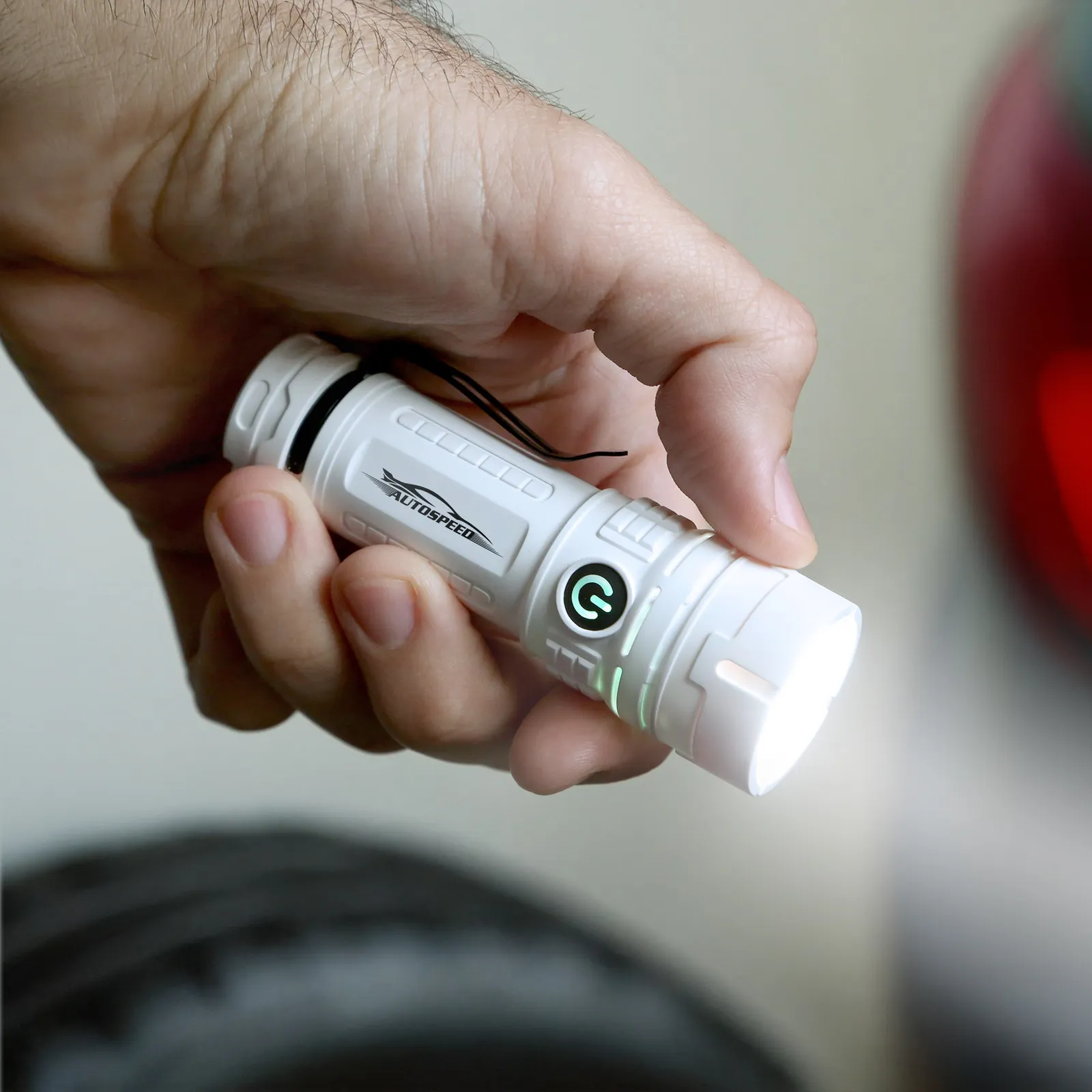 Rechargeable LED Flashlight with USB-C - 170 Lumens