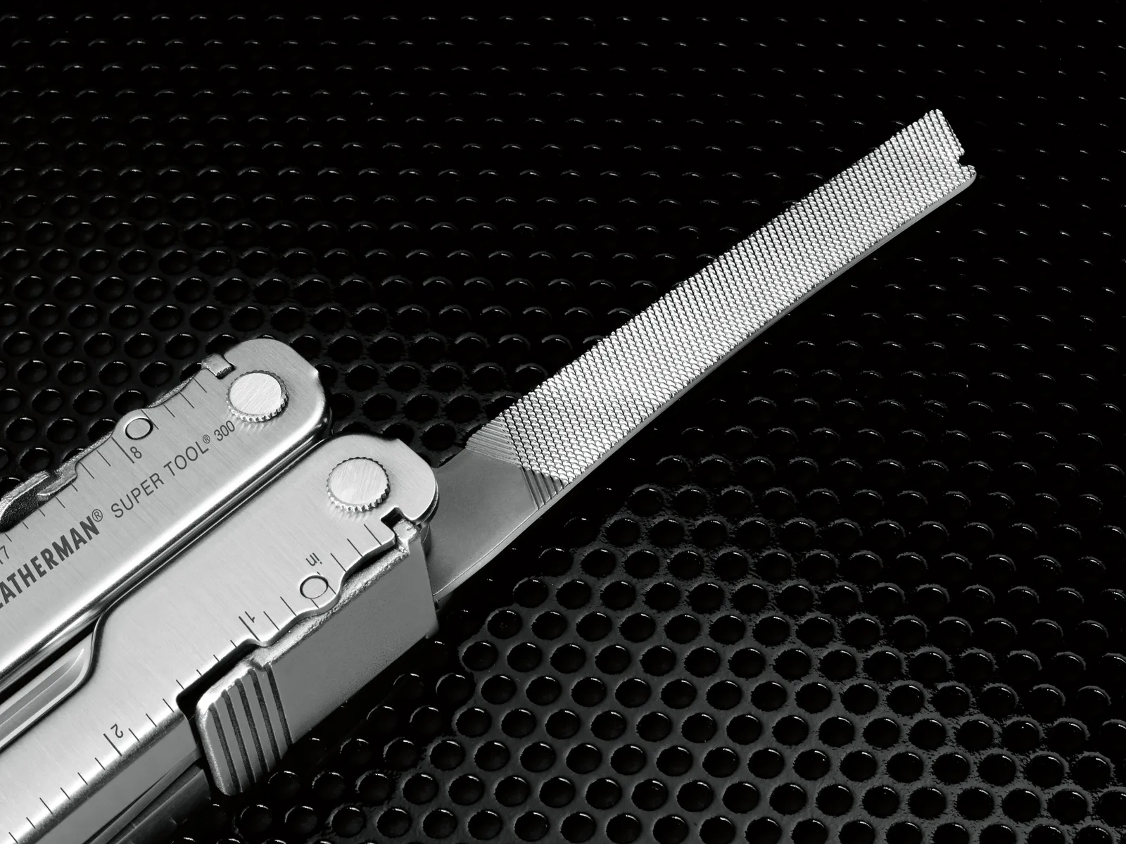 Super Tool 300 Multi-Tool 19 Functions - 4.5 in - product view 6