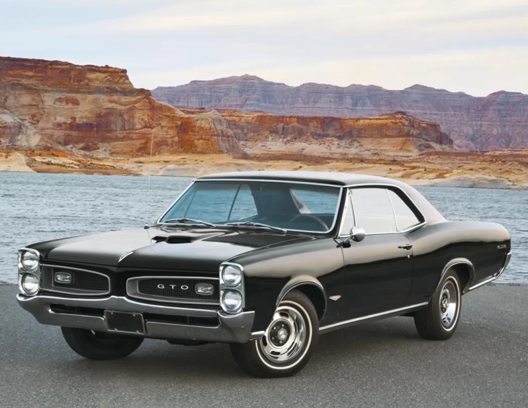 Muscle Car Wall Calendar Stapled FSC Gloss Paper - 19 x 11 in - product view 7