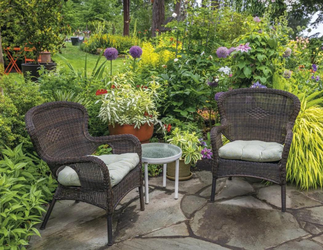 Garden Photography Wall Calendar Stapled FSC - 19 x 11 in - product view 18