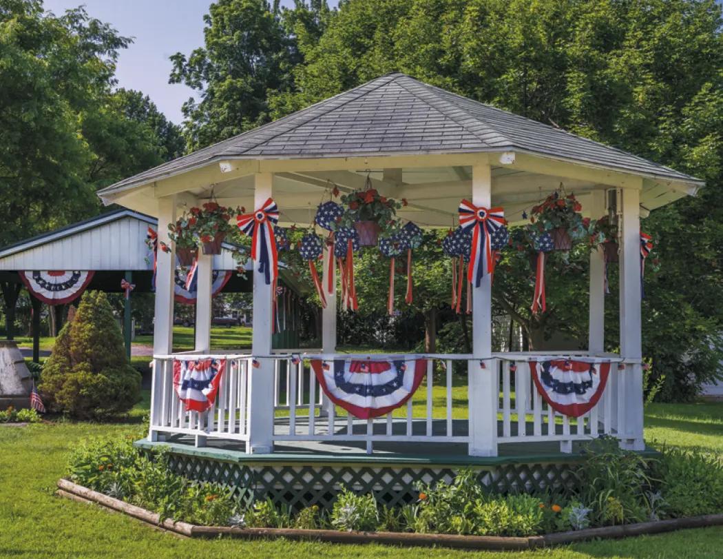 America Wall Calendar Patriotic Stapled FSC - 19 x 11 in - product view 7