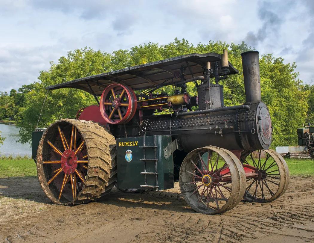 Vintage Tractors Wall Calendar Stapled FSC - 19 x 11 in - product view 7