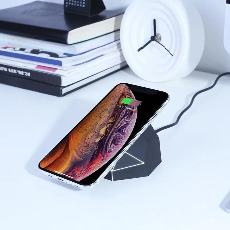 Xoopar Wireless Charger Geometric LED - 10W - product view 4