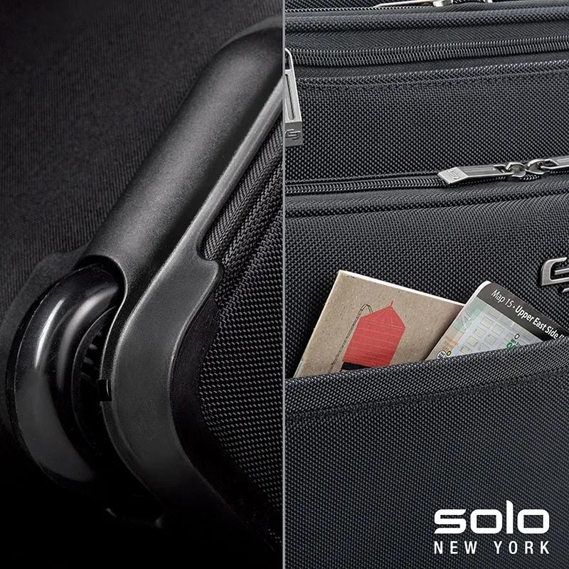 Rolling Case Overnighter Removable Laptop Sleeve - 16 x 11.5 in - product view 4