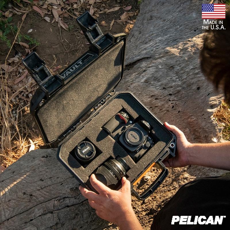 Pelican V100C Vault Case Weather Resistant - product view 6