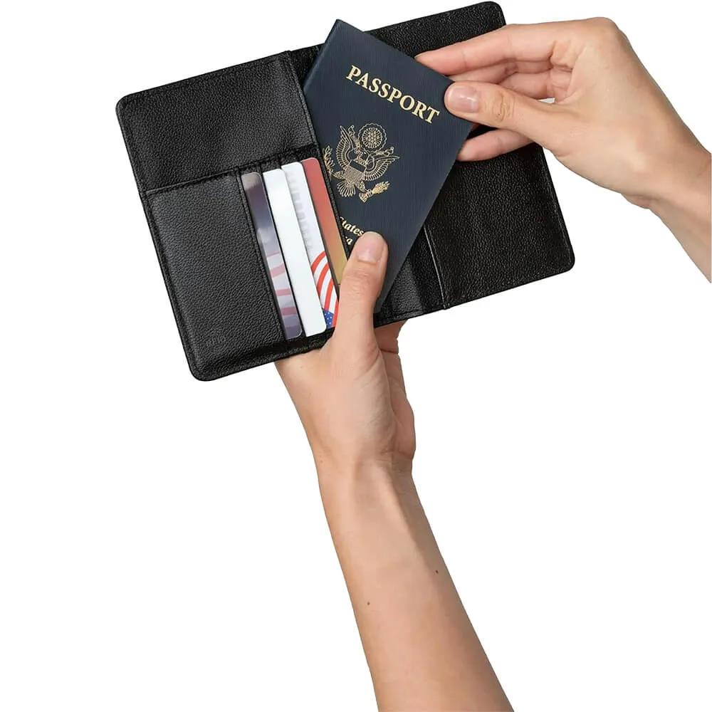 RFID Passport Wallet with 4 Card Pockets - 6 x 4.25 in - product view 4