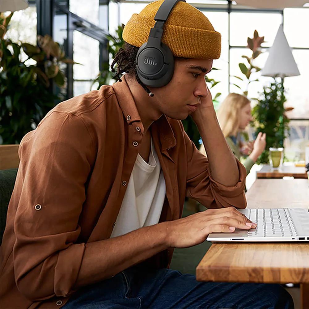 JBL Wireless Over-Ear Headphones Noise Cancelling - product view 10