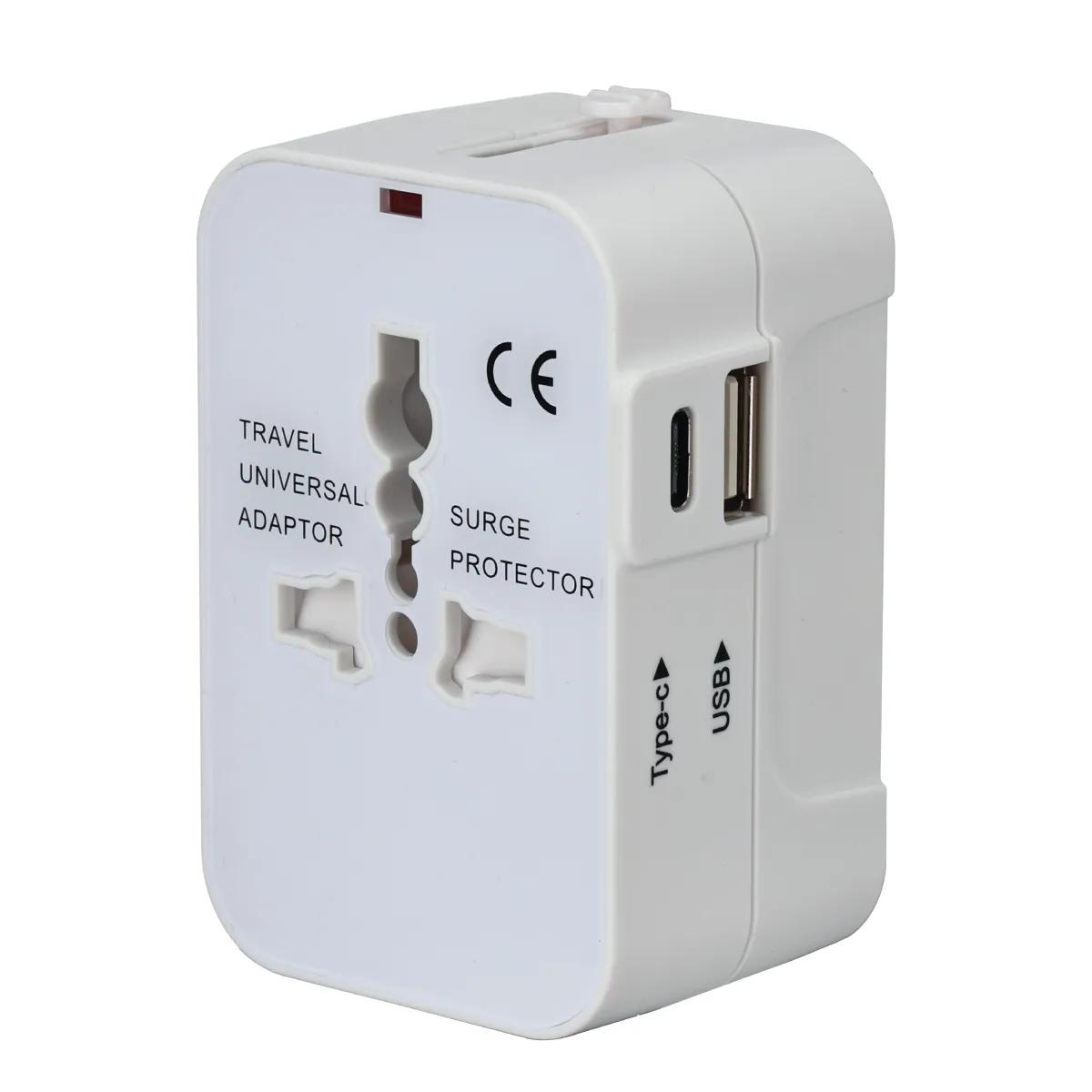 Travel Adapter Universal International USB-C Fast Charge - 1.9 x 1.5 x 3 in - product view 3