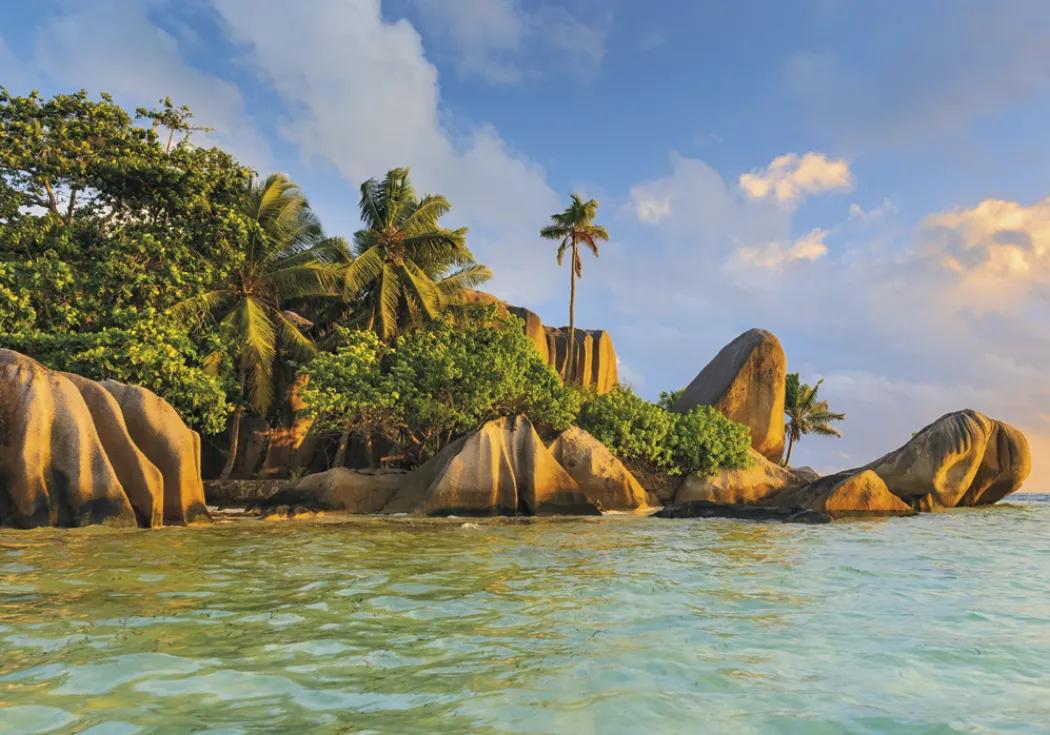 World Scenic Executive Calendar Travel Photos - 23 x 13.84 in - product view 15