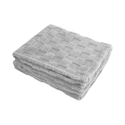 Sherpa Blanket rPET Checkered Taff Velvet - 50 x 60 in - product view 3
