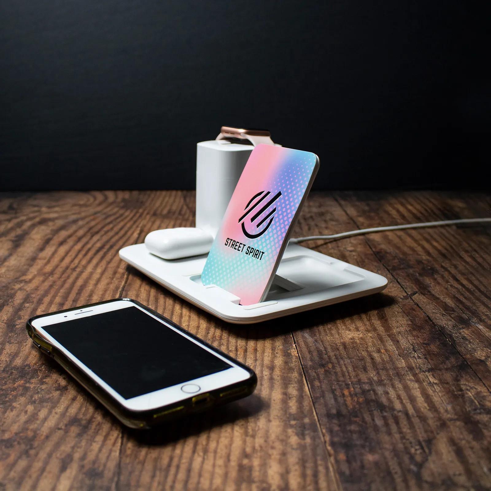 Wireless Charging Dock 3-in-1 Multi Device - 8 in - product view 3