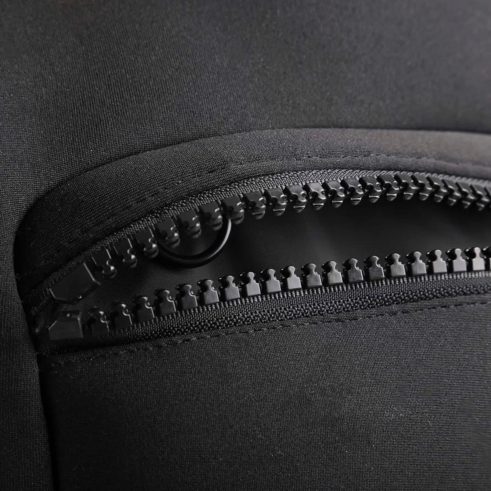 Small Backpack Neoprene Water-Resistant - 8.7 x 12.6 in - product view 5