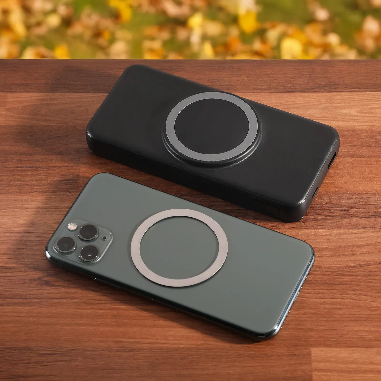 Power Bank Illuminating Wireless Charging - 10000mAh - product view 3