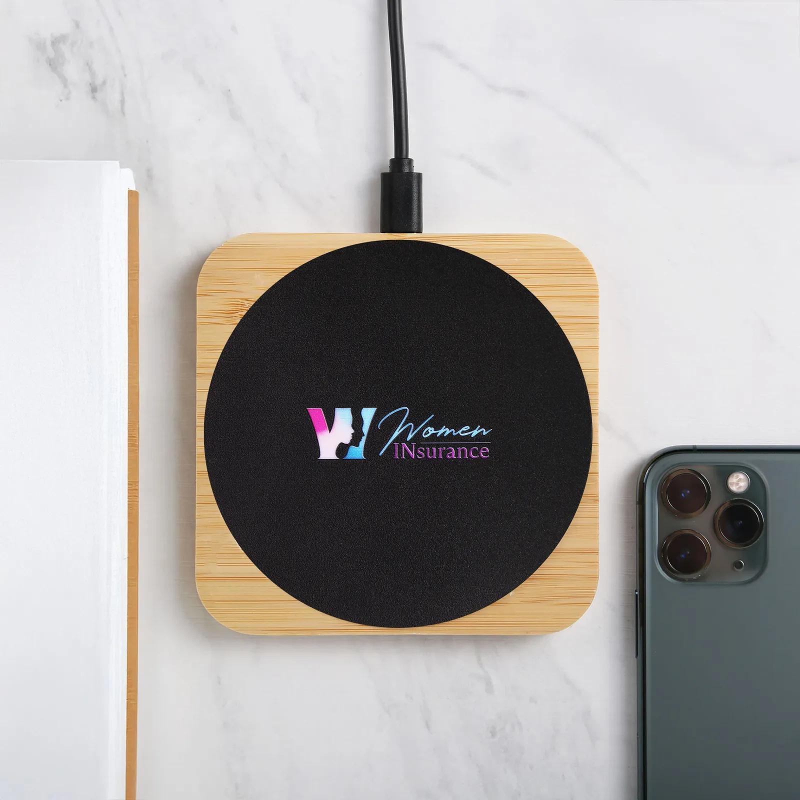 Wireless Charger Bamboo LED Backlit - 15W - product view 2