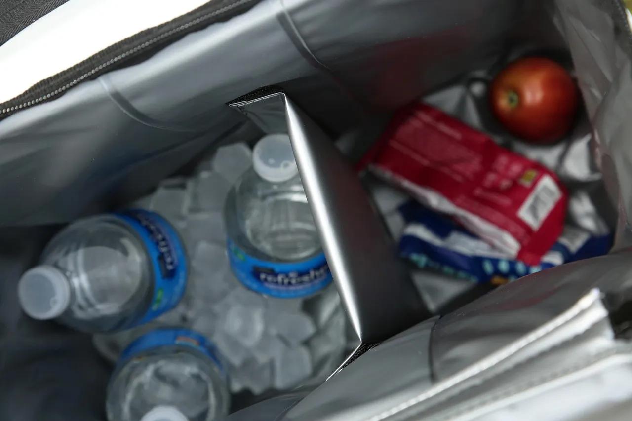 Cooler Backpack Tarpaulin 24-Can - 12 x 6.5 x 17.5 in - product view 7