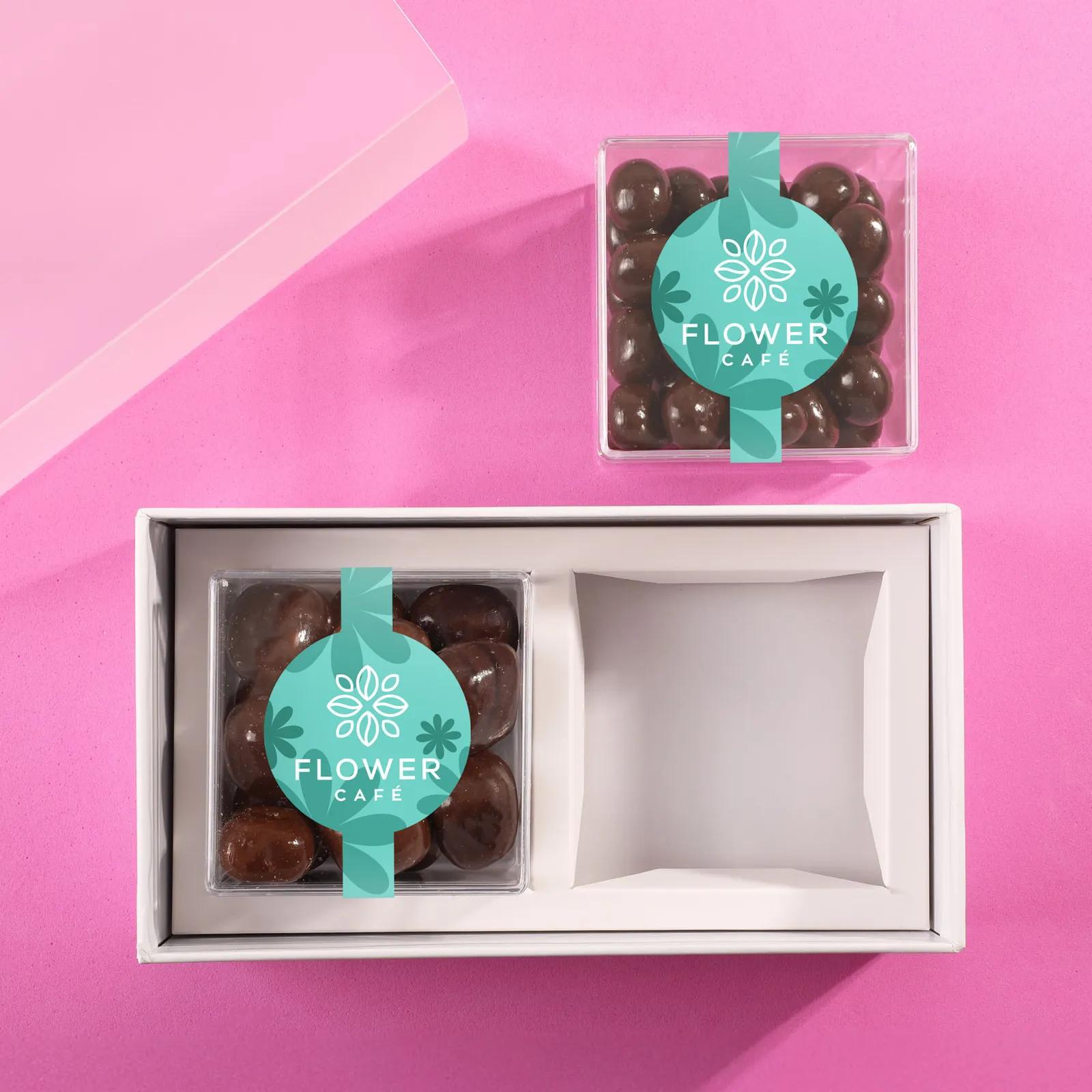 Premium Candy Gift Set with Clear Cubes - 3.8 x 7 x 2.1 in - product view 3