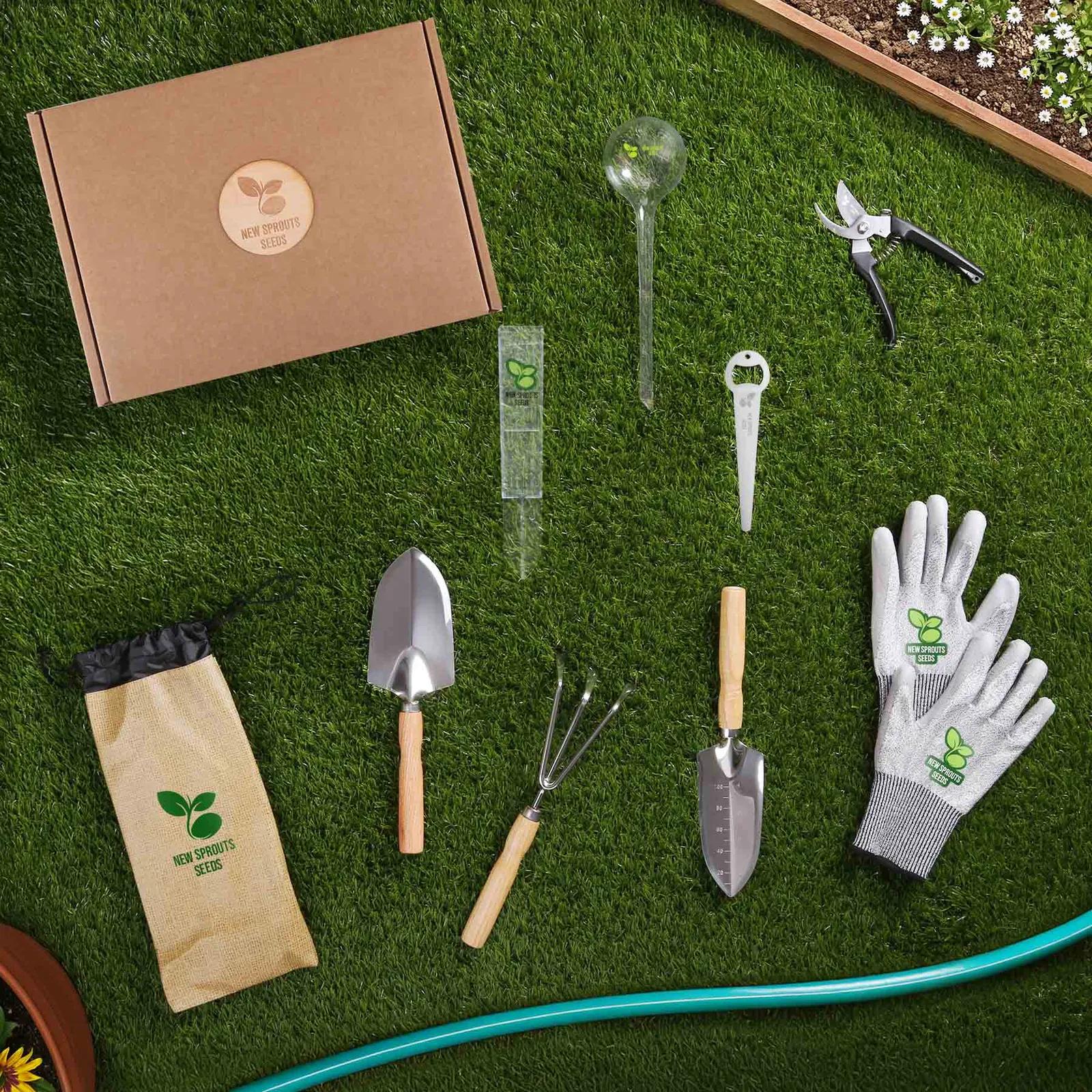 Garden Tool Kit with Pruner and Measuring Tool - 13 x 9 in