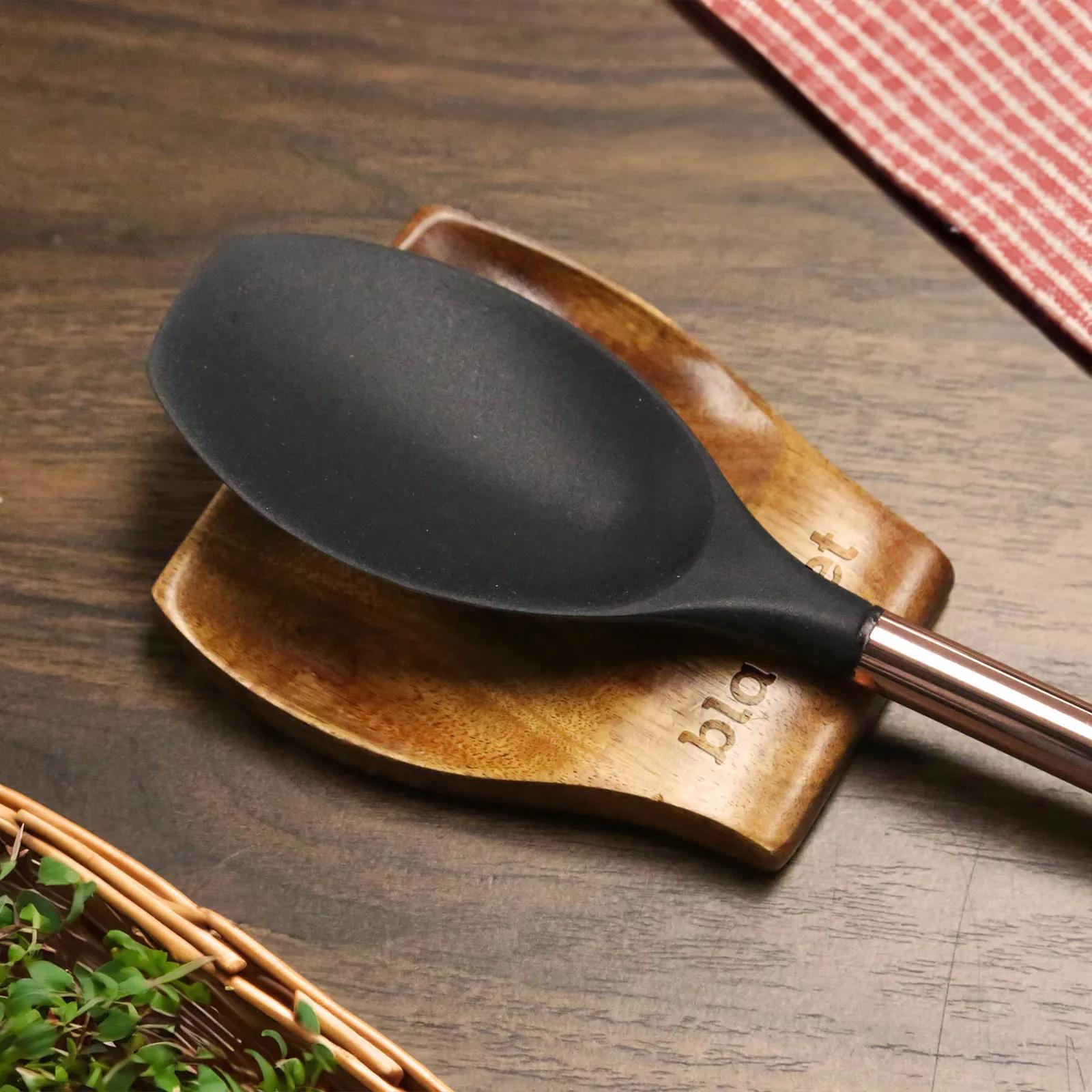 Teak Wood Spoon Rest with Natural Grain - 4.75 in