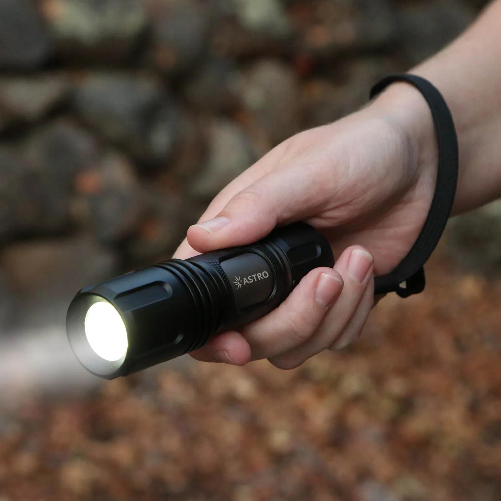 Tactical Flashlight MiniZoom OSRAM LED - 4.75 in - product view 2