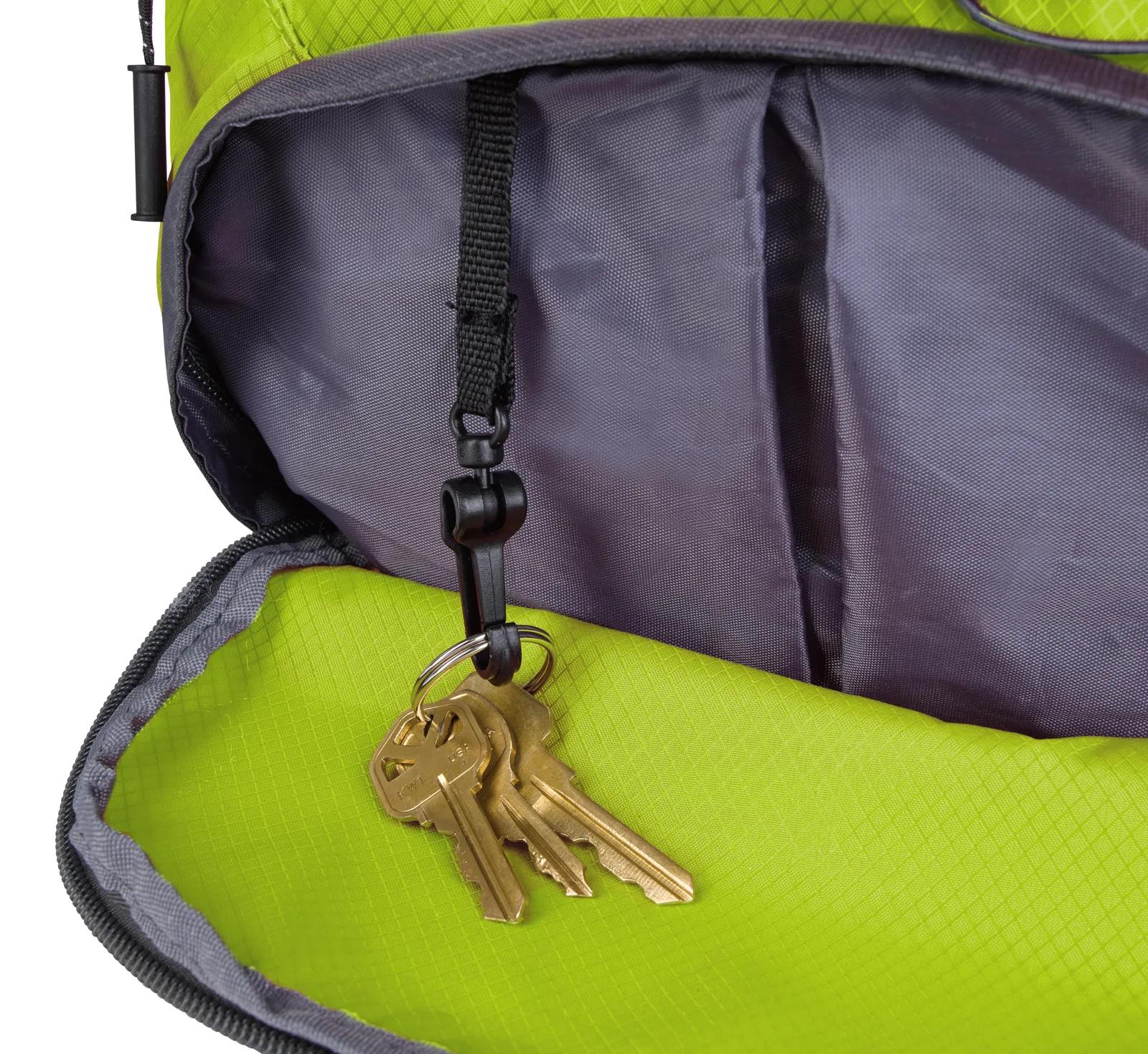 Daypack 25L Ripstop Polyester Laptop Sleeve Bungee - 20.125 x 13.375 in - product view 25