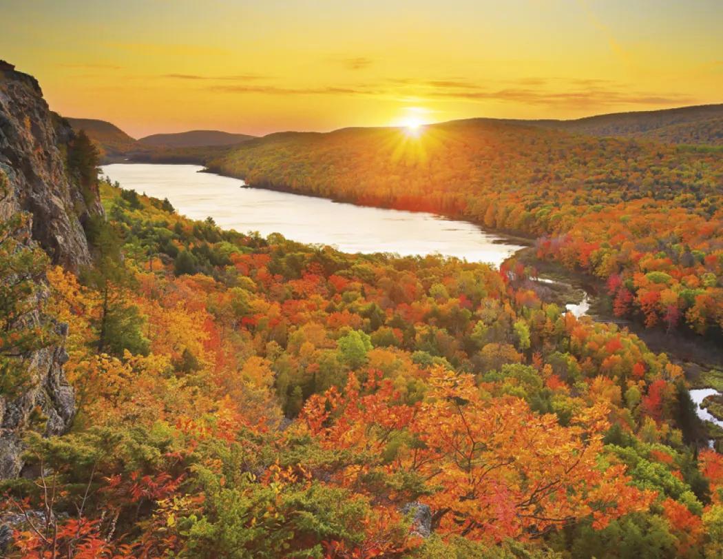 Sunrise Sunset Wall Calendar Colorful FSC - 18.5 x 11 in - product view 27