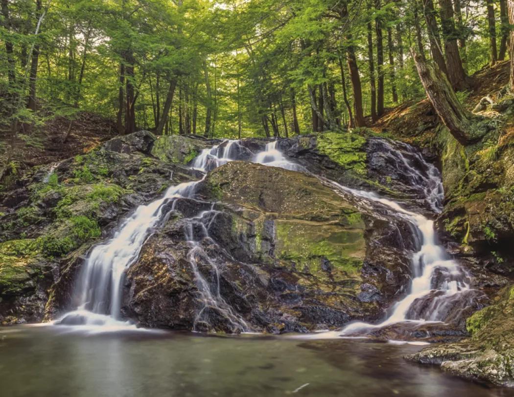 New England Wall Calendar Regional Photography - 18.5 x 11 in - product view 21