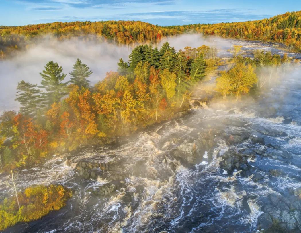 Minnesota Wall Calendar FSC Certified Gloss - 18.5 x 11 in - product view 27