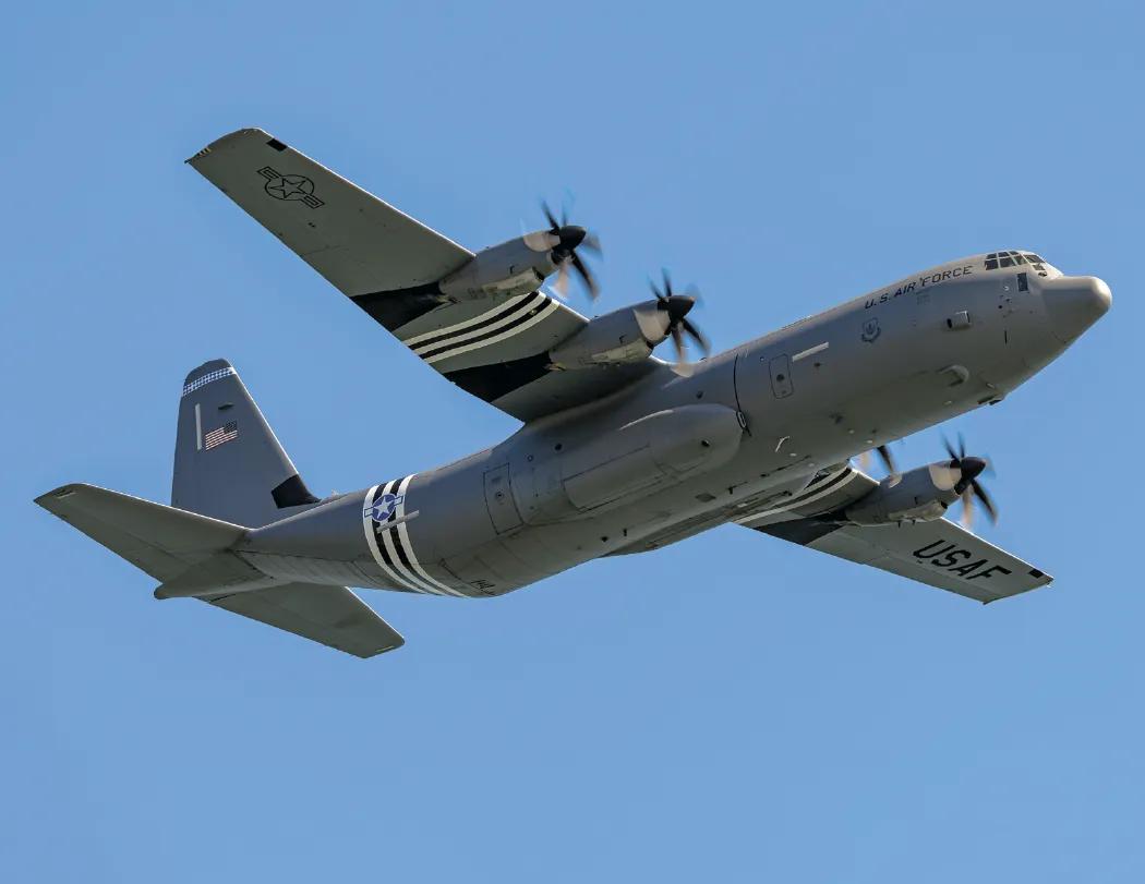 Classic Planes Calendar Aviation Photography - 18.5 x 11 in - product view 20