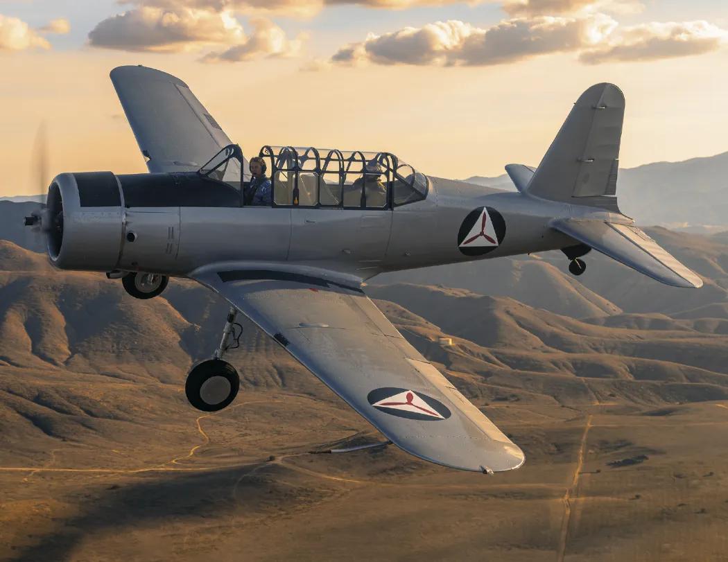 Classic Planes Calendar Aviation Photography - 18.5 x 11 in - product view 23