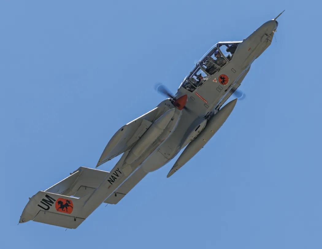 Classic Planes Calendar Aviation Photography - 18.5 x 11 in - product view 29