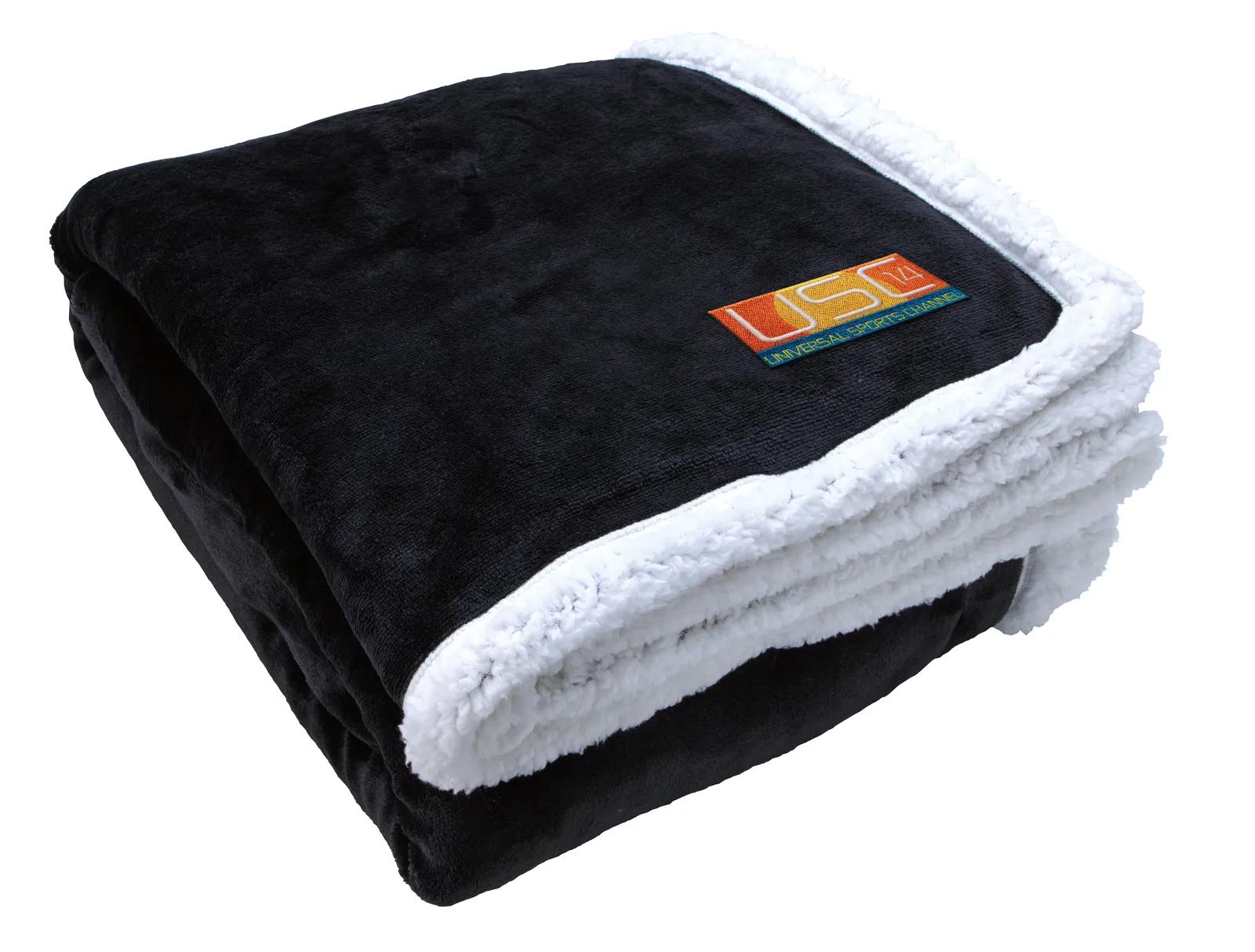 Sherpa Blanket Lightweight Polyester - 70 x 60 in - product view 5