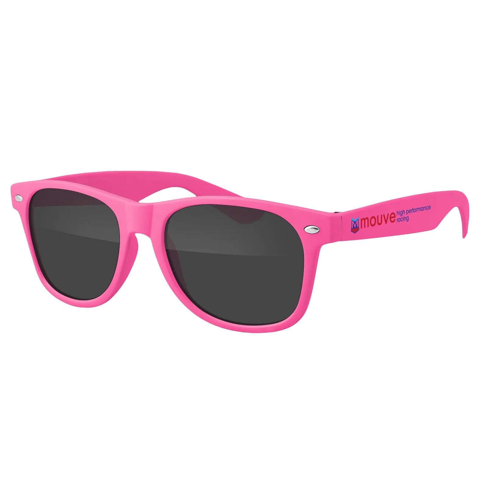 Retro Sunglasses Polycarbonate UV400 - 5.75 x 6 in - product view 4