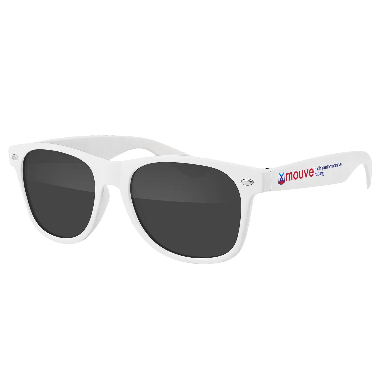 Retro Sunglasses Polycarbonate UV400 - 5.75 x 6 in - product view 7