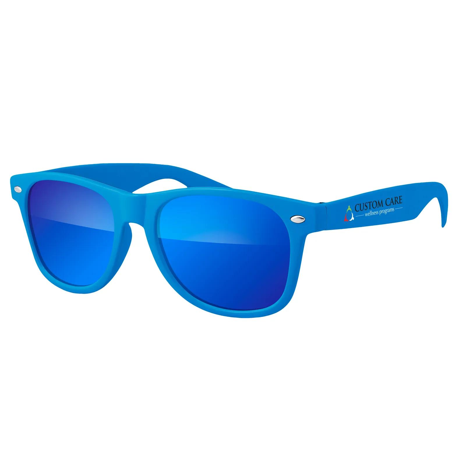 Retro Mirrored Sunglasses Polycarbonate UV400 - 5.75 x 6 in - product view 15